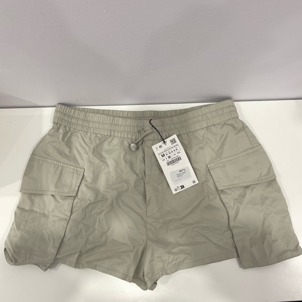 ZARA SILVER GREY NYLON SHORTS